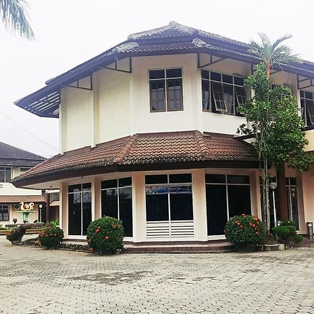Hotel Wijaya بوروكيرتو المظهر الخارجي الصورة