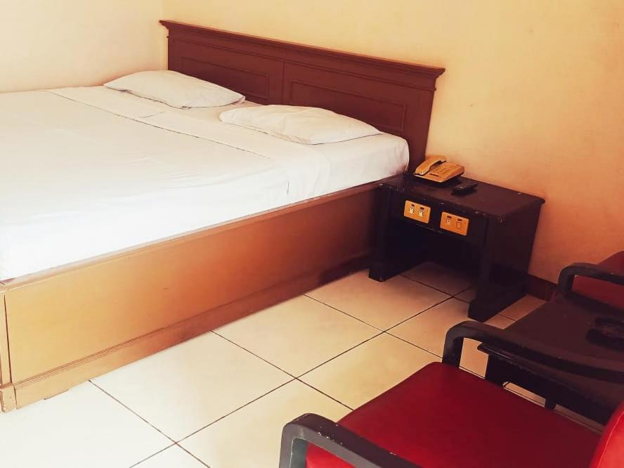 Hotel Wijaya بوروكيرتو المظهر الخارجي الصورة