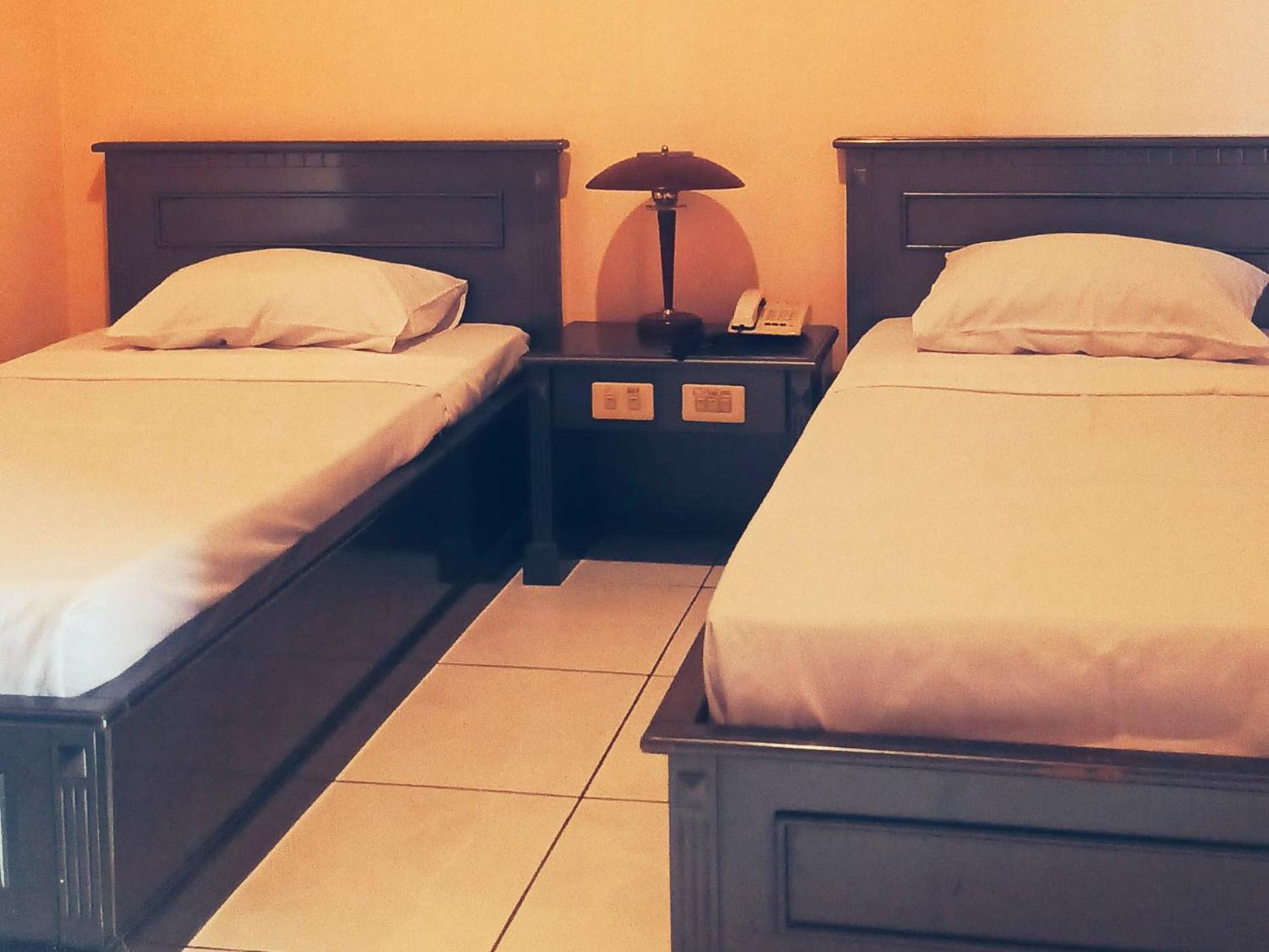 Hotel Wijaya بوروكيرتو المظهر الخارجي الصورة