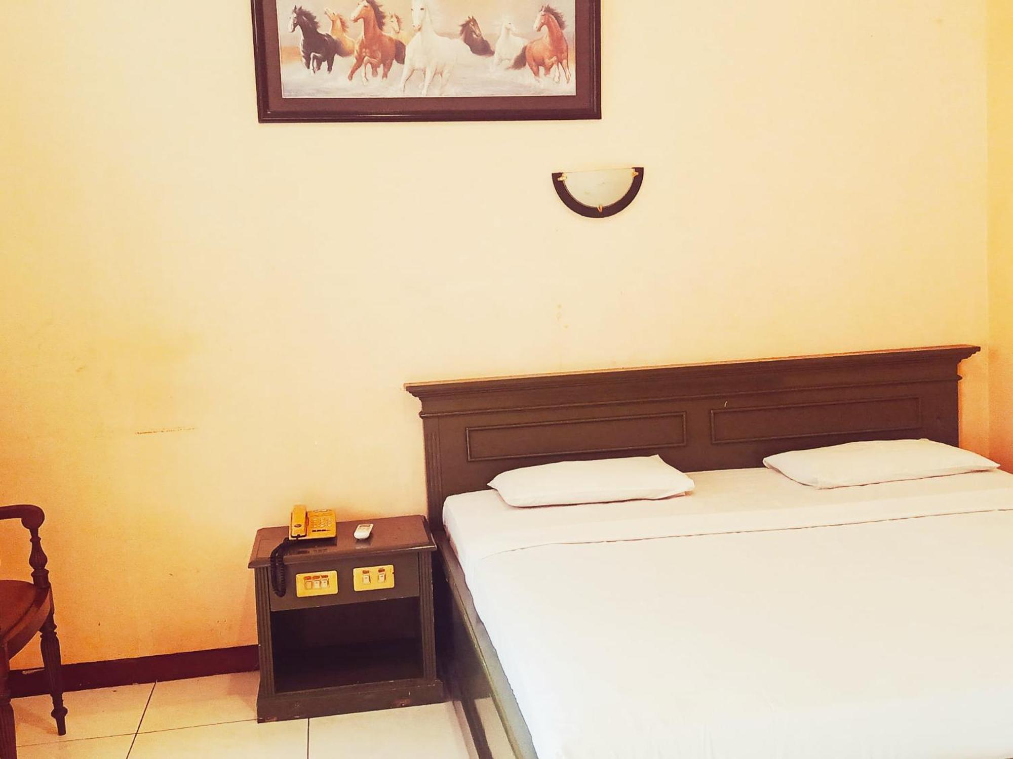 Hotel Wijaya بوروكيرتو المظهر الخارجي الصورة