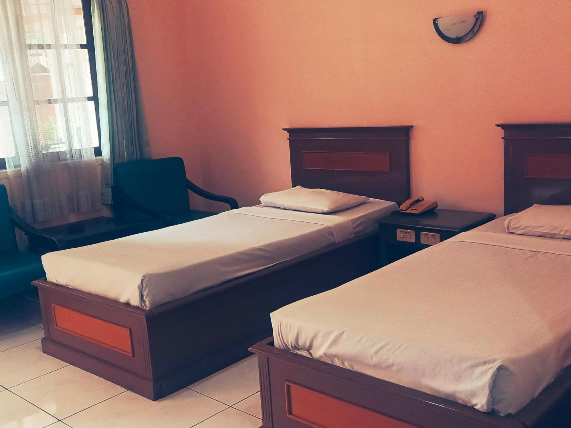 Hotel Wijaya بوروكيرتو المظهر الخارجي الصورة