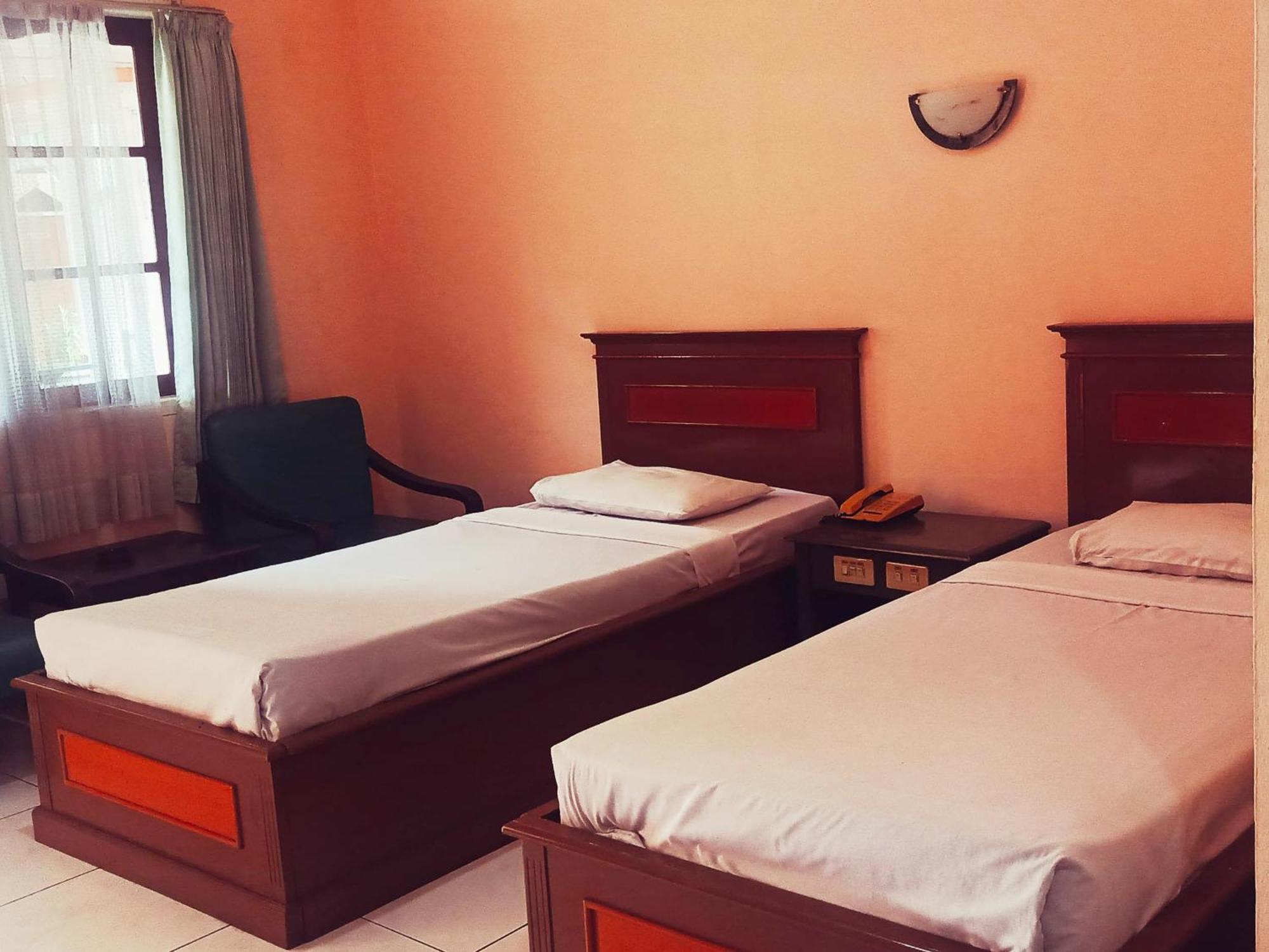 Hotel Wijaya بوروكيرتو المظهر الخارجي الصورة