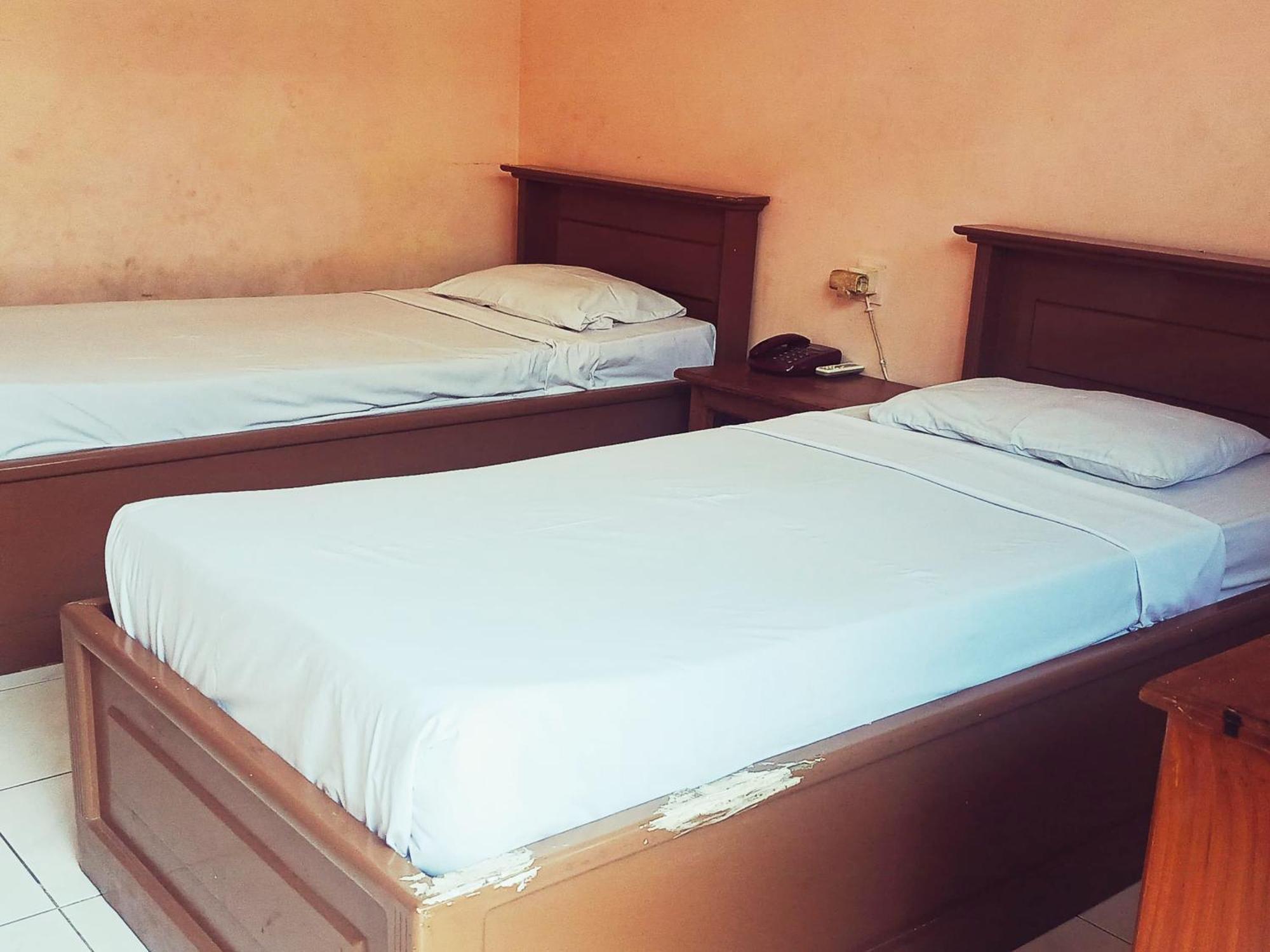 Hotel Wijaya بوروكيرتو المظهر الخارجي الصورة