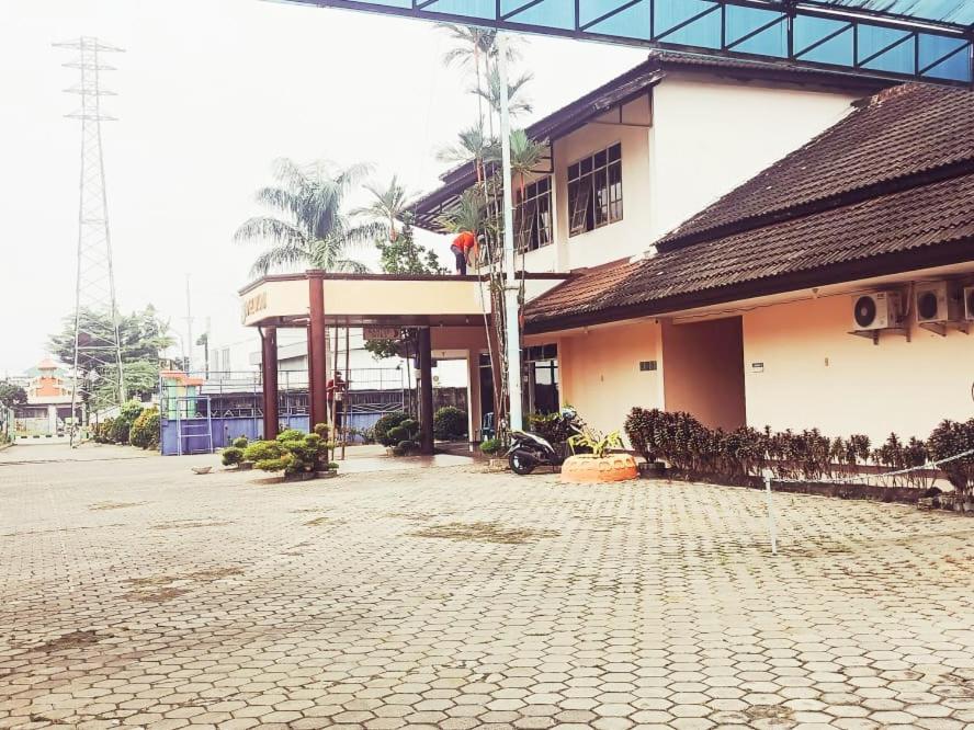 Hotel Wijaya بوروكيرتو المظهر الخارجي الصورة