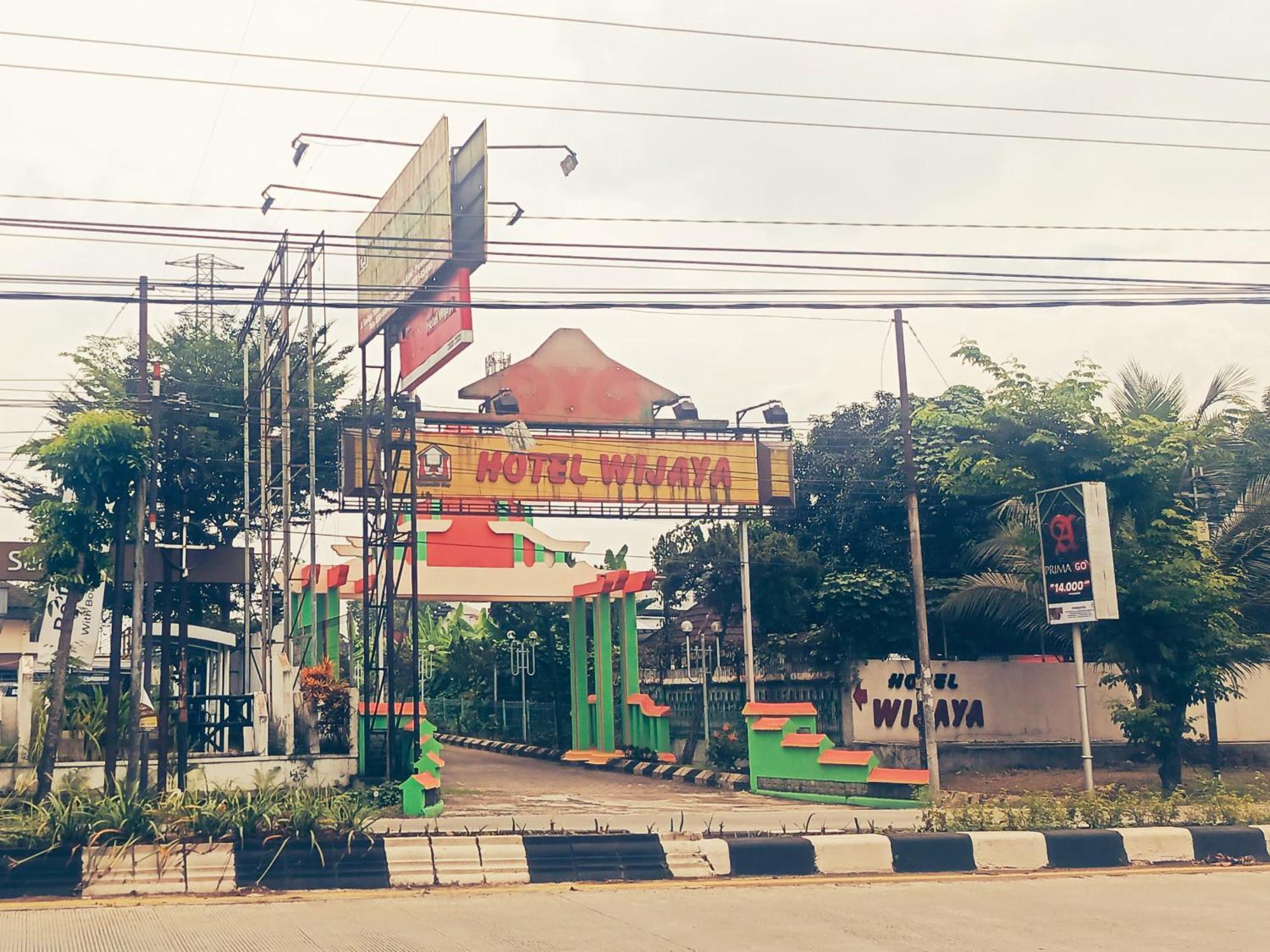 Hotel Wijaya بوروكيرتو المظهر الخارجي الصورة