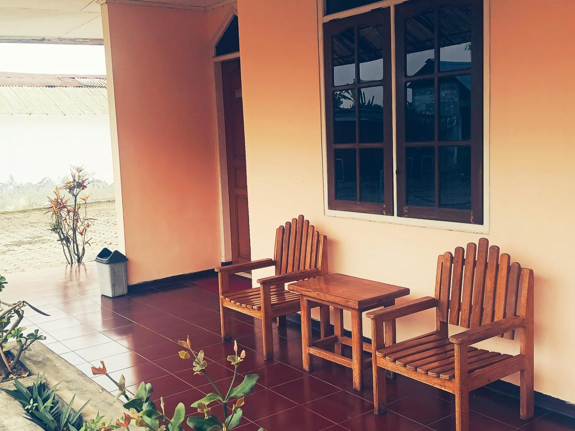 Hotel Wijaya بوروكيرتو المظهر الخارجي الصورة